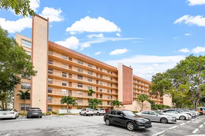 14623 Bonaire Boulevard #602 1