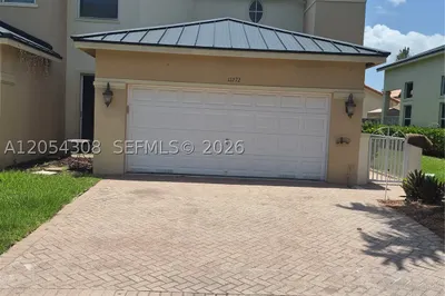 11272 NW 54th Ter #11272 1
