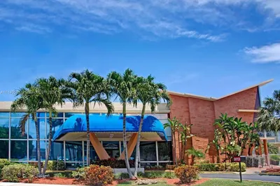 26 Diplomat Pkwy #2308 1