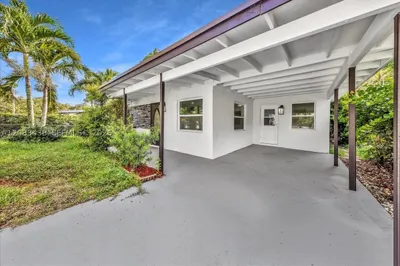 535 NW 23rd Ave 1