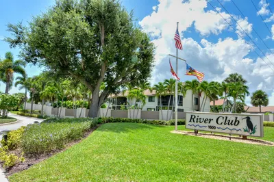 1600 NE Dixie Highway #4-108 1