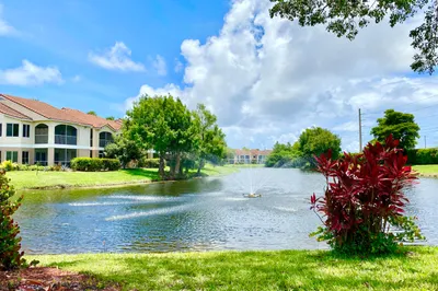 815 W Boynton Beach Boulevard #16-201 1