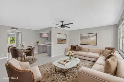1055 Ainslie D Drive 1