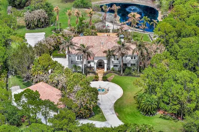 2584 SE Ranch Acres Circle 1
