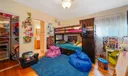 600 93rd St Photo