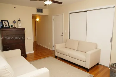 170 Ocean Lane Dr 0 1