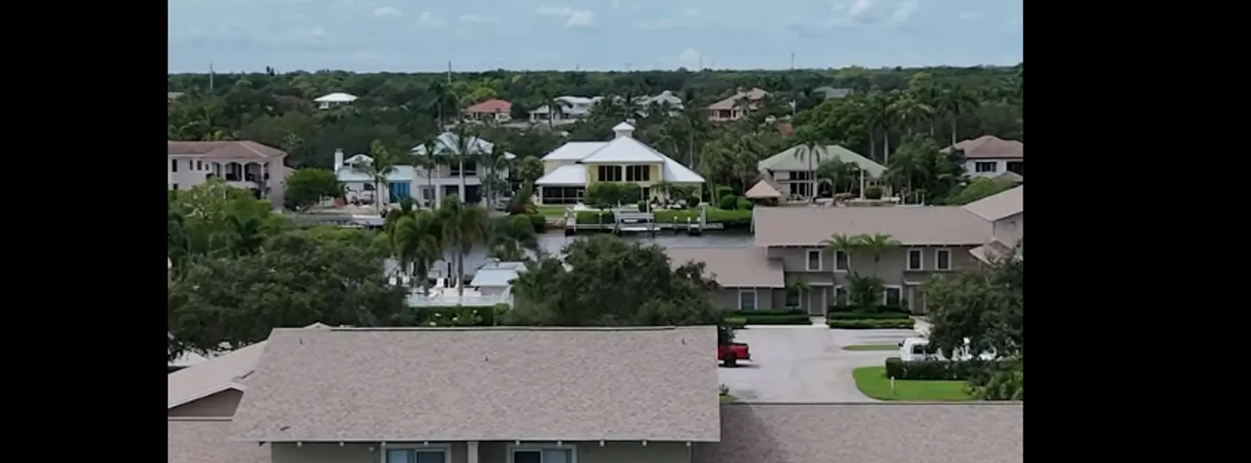 Stunning Riverbend Townhome!