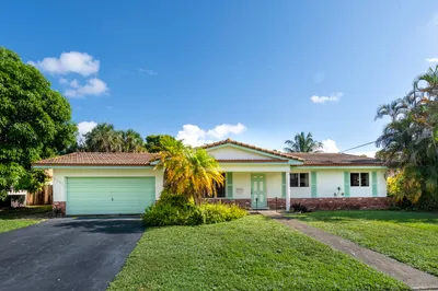 7321 NW 14th Street 1