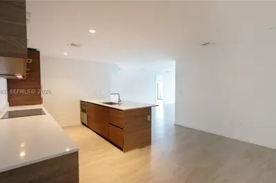 1300 S Miami Ave #2610 1