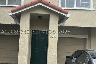 2703 Belmont Ln #2703 1