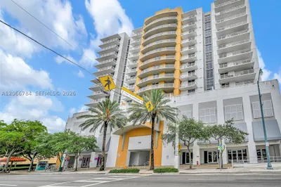 900 SW 8th St #908 1