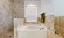 2904 SW Sutton Place Photo
