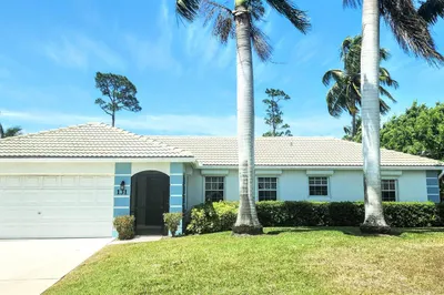 131 NE Naranja Avenue 1