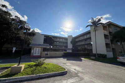 3120 N PINE ISLAND Road #403 1