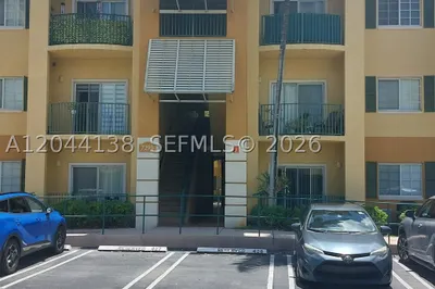 7290 NW 114th Ave #206-7 1