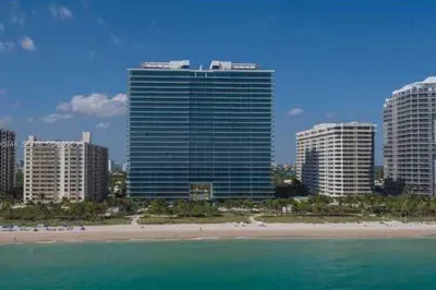 10203 Collins Ave #905 1