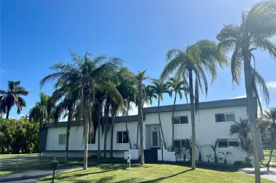7720 SW 147th Ter 1