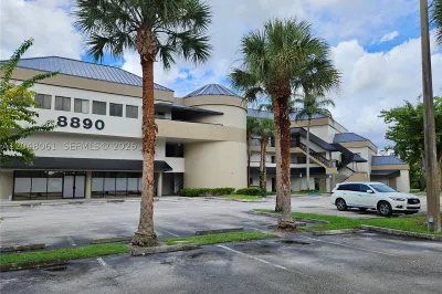8890 W Oakland Park Blvd #M 1