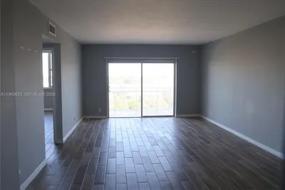 Hollywood Residential 1