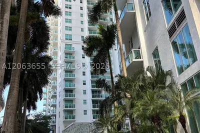 31 SE 5th St #2103 1
