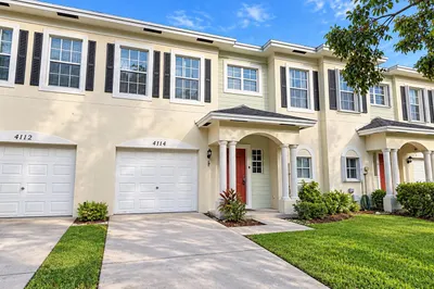 4114 Emerald Vista 1