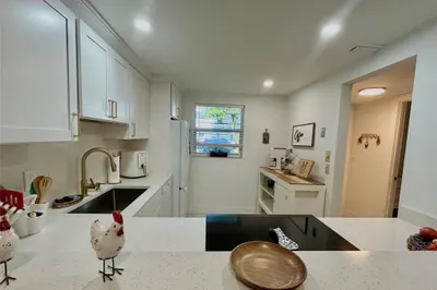 3060 Holiday Springs Boulevard #102 1