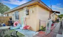 166 E 16th St Photo