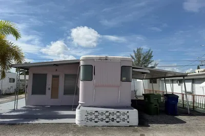 821 SW 1st Court 1