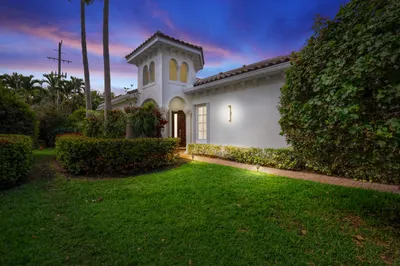 104 Renaissance Drive #104 1