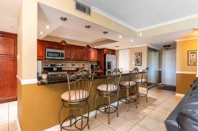 1915 Lavers Circle #E309 1