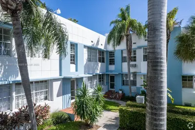 1009 Meridian Ave #15 1