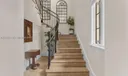 685 Harbor Ln Photo