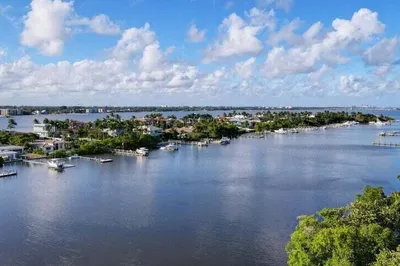 3589 S Ocean Boulevard #614 1