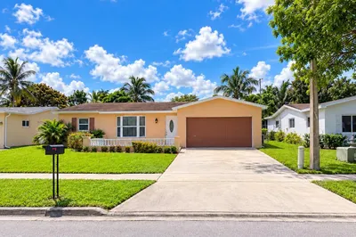 7842 NW 1st Street 1