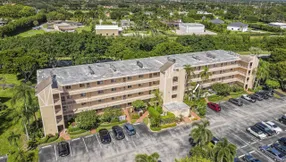 Just Listed | 6865 Huntington Lane #105