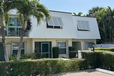 842 SE 19th Avenue #102 1