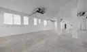 727 Collins Ave Photo