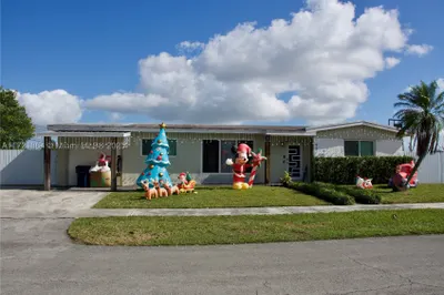 951 NW 16th Ave 1