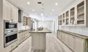818 Spinnaker Drive E Photo