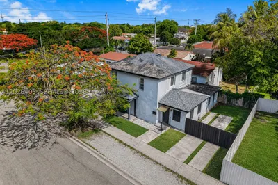 2275 NW 30th St 1