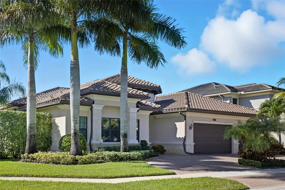 9772 Rennes Ln, Delray Beach Seven Bridges | Echo Fine Properties