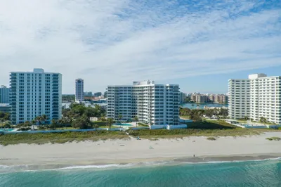 700 S Ocean Blvd #801 1