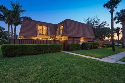 3733 SW Sunset Trace Circle 1