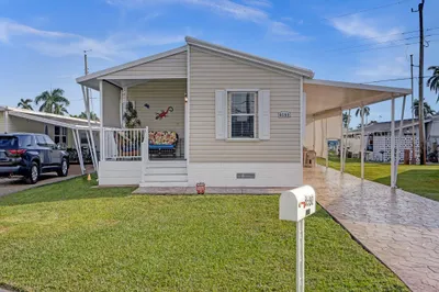 8580 SW 18 St 1