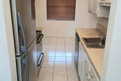 3301 NW 47th Terrace #Unit 403 1