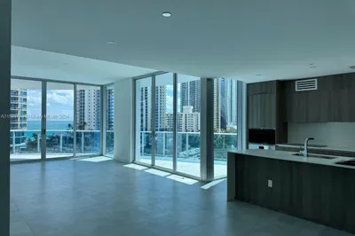 17550 Collins Avenue #701 1