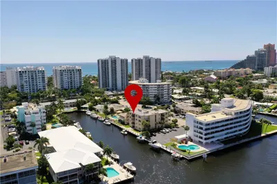 3105 NE 28th Street #3C 1