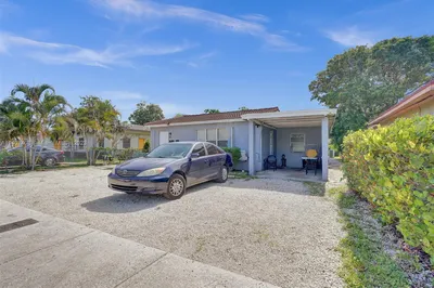 623 NW 11th Ave 1