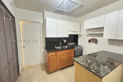 7730 Johnson St. #1 1