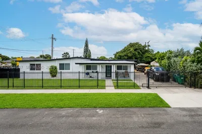 10860 SW 217th Ter 1